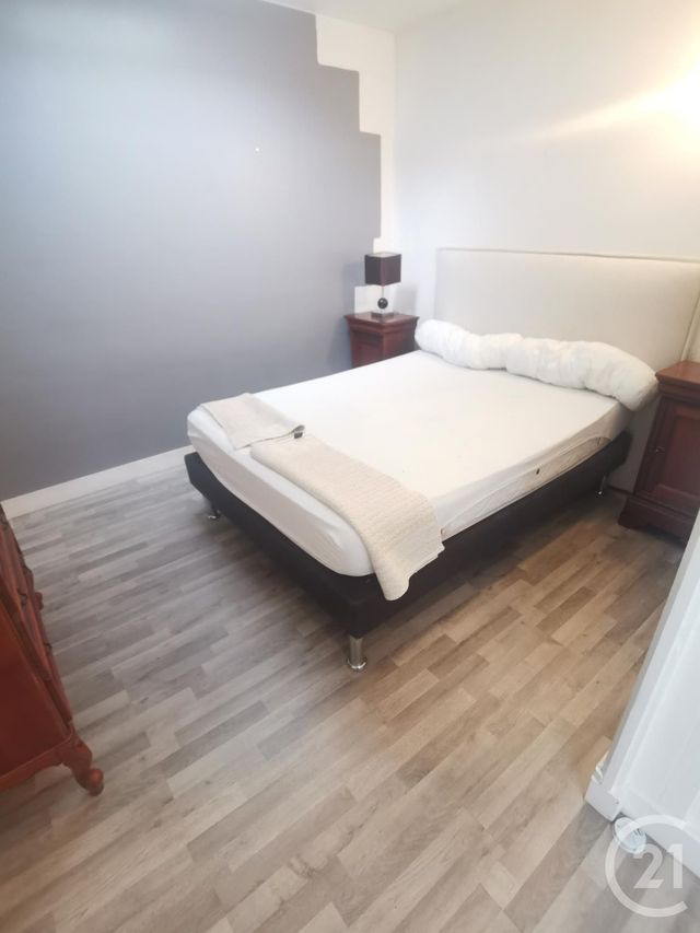 Afficher la photo en grand Appartement à louer - 2 pièces - 54.66 m2 - FECAMP - 76 - HAUTE-NORMANDIE - Century 21 Accore