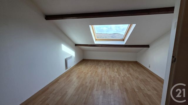Appartement à louer - 4 pièces - 85.47 m2 - FECAMP - 76 - HAUTE-NORMANDIE - Century 21 Accore