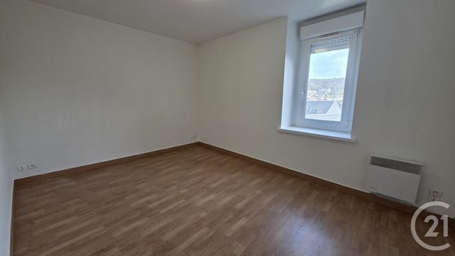 Appartement à louer - 4 pièces - 85.47 m2 - FECAMP - 76 - HAUTE-NORMANDIE - Century 21 Accore