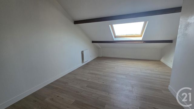 Appartement à louer - 4 pièces - 85.47 m2 - FECAMP - 76 - HAUTE-NORMANDIE - Century 21 Accore
