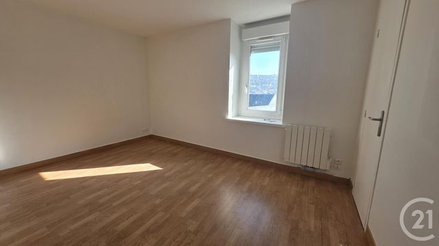Appartement à louer - 4 pièces - 85.47 m2 - FECAMP - 76 - HAUTE-NORMANDIE - Century 21 Accore