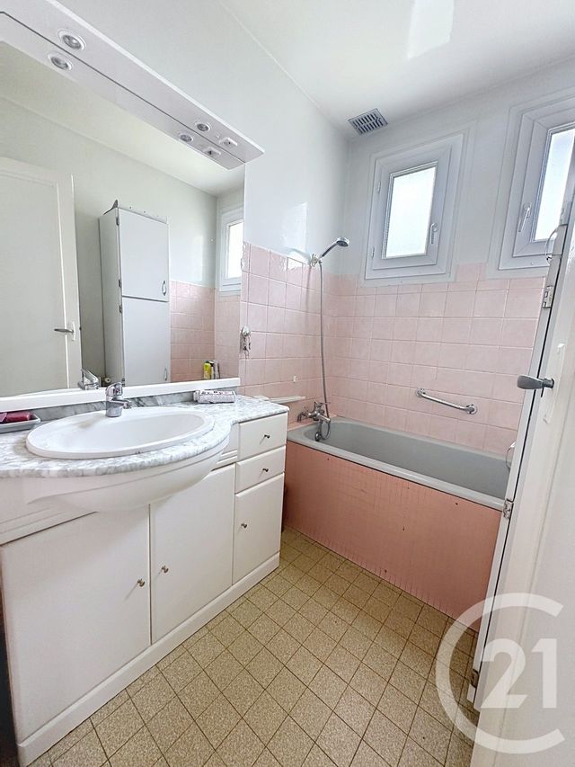 maison à vendre - 4 pièces - 85.0 m2 - FECAMP - 76 - HAUTE-NORMANDIE - Century 21 Accore