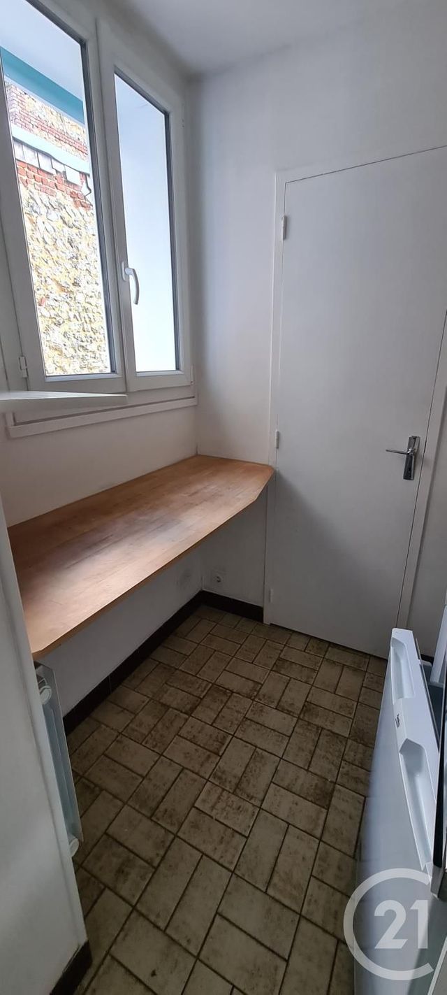Appartement à louer - 2 pièces - 29.46 m2 - FECAMP - 76 - HAUTE-NORMANDIE - Century 21 Accore