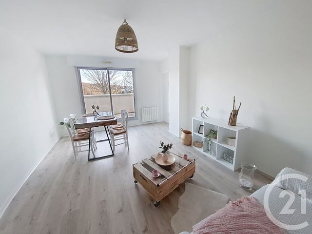 Appartement F2 à vendre - 2 pièces - 50.04 m2 - FECAMP - 76 - HAUTE-NORMANDIE - Century 21 Accore