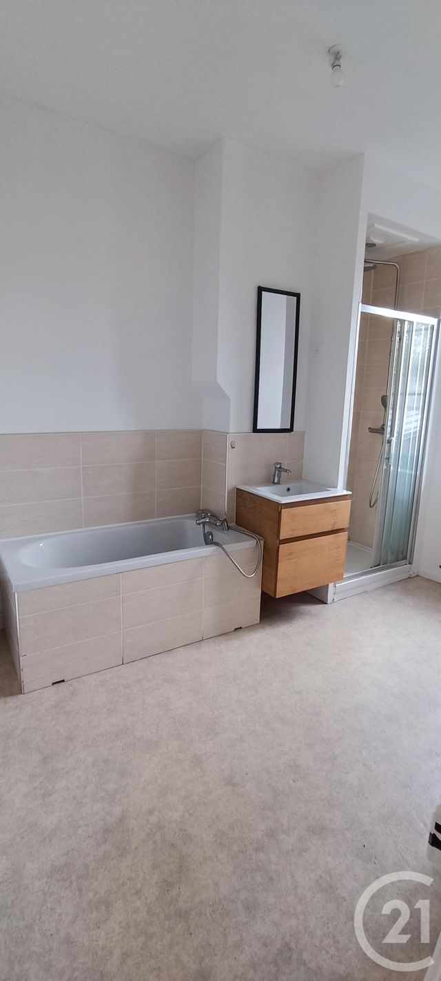 maison à louer - 3 pièces - 87.24 m2 - FECAMP - 76 - HAUTE-NORMANDIE - Century 21 Accore