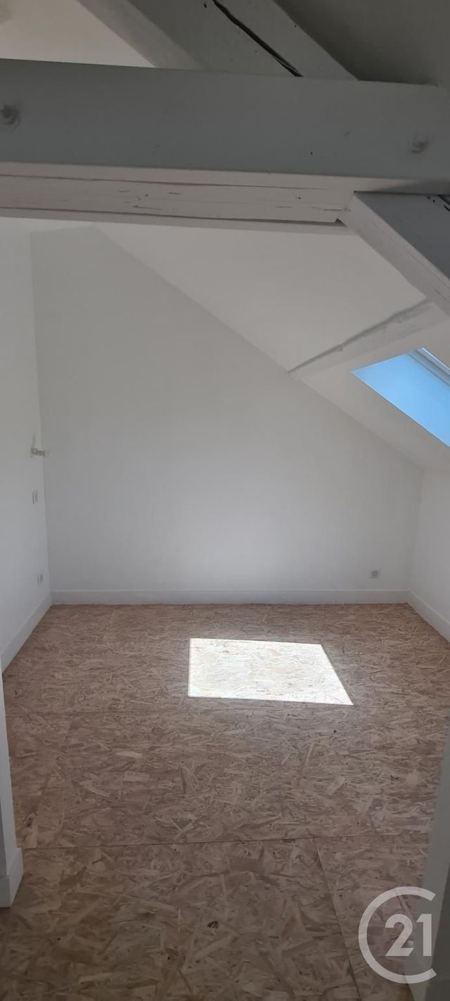 Appartement Studio à louer - 1 pièce - 27.96 m2 - FECAMP - 76 - HAUTE-NORMANDIE - Century 21 Accore