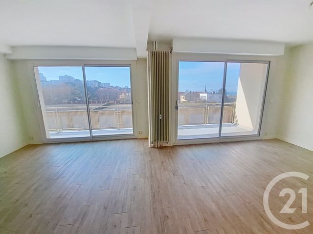 Appartement F3 à vendre - 3 pièces - 83.94 m2 - FECAMP - 76 - HAUTE-NORMANDIE - Century 21 Accore