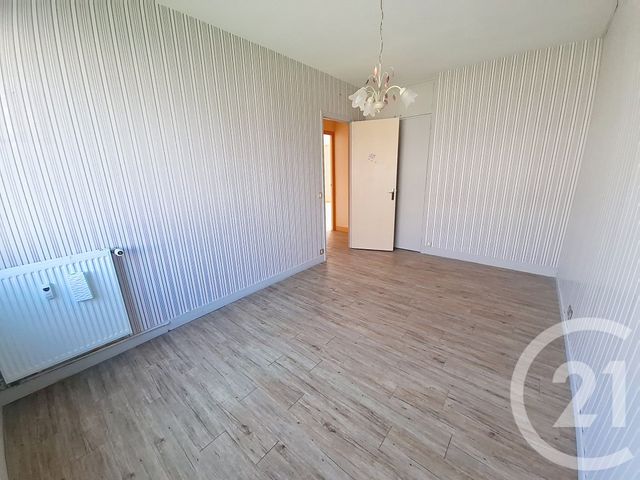 Appartement F3 à vendre - 3 pièces - 83.94 m2 - FECAMP - 76 - HAUTE-NORMANDIE - Century 21 Accore