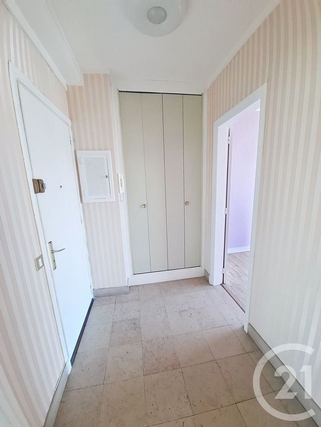 Appartement F3 à vendre - 3 pièces - 83.94 m2 - FECAMP - 76 - HAUTE-NORMANDIE - Century 21 Accore