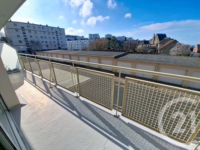 Appartement F3 à vendre - 3 pièces - 83.94 m2 - FECAMP - 76 - HAUTE-NORMANDIE - Century 21 Accore