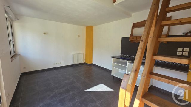 Appartement à louer - 2 pièces - 38.9 m2 - FECAMP - 76 - HAUTE-NORMANDIE - Century 21 Accore