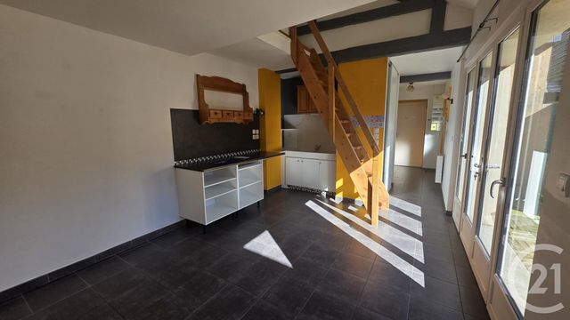 Appartement à louer - 2 pièces - 38.9 m2 - FECAMP - 76 - HAUTE-NORMANDIE - Century 21 Accore