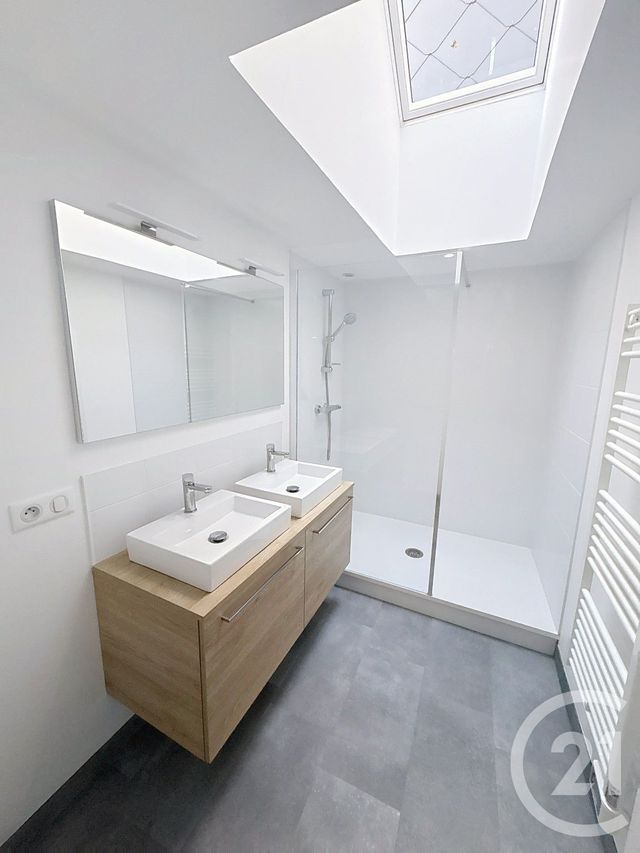 Appartement F3 bis à vendre - 5 pièces - 83.5 m2 - FECAMP - 76 - HAUTE-NORMANDIE - Century 21 Accore