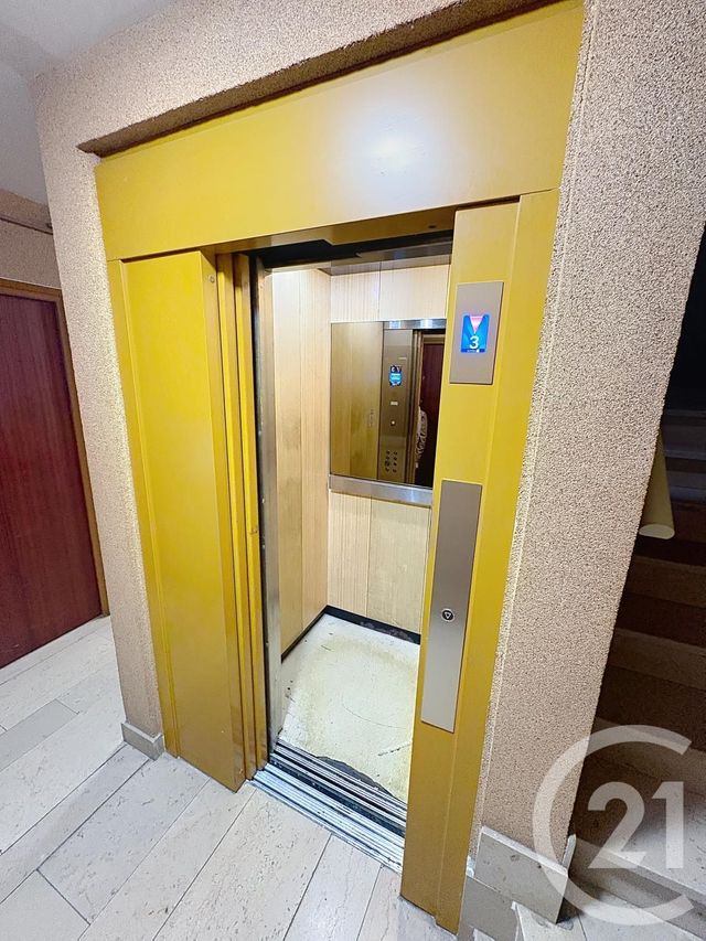 Appartement F2 à vendre - 4 pièces - 33.6 m2 - FECAMP - 76 - HAUTE-NORMANDIE - Century 21 Accore