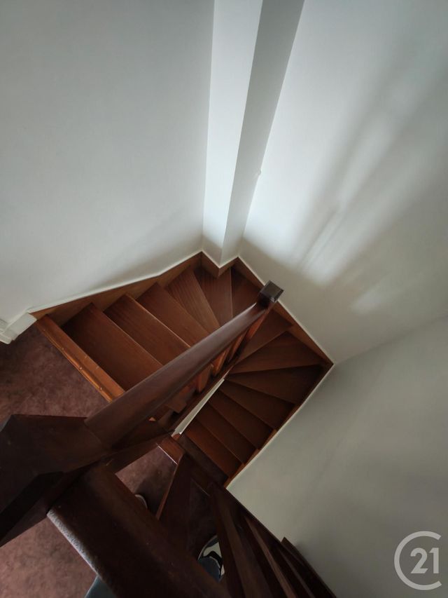 Appartement à louer - 3 pièces - 46.0 m2 - FECAMP - 76 - HAUTE-NORMANDIE - Century 21 Accore