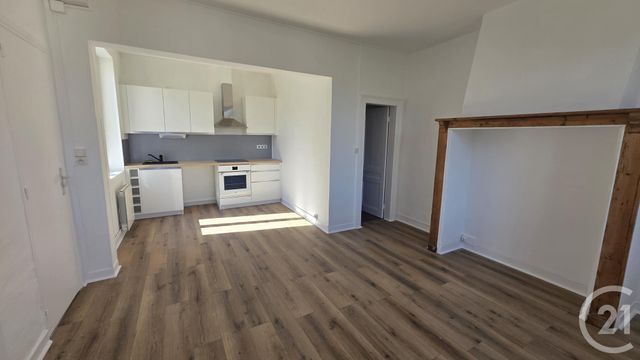 maison à louer - 4 pièces - 69.4 m2 - VALMONT - 76 - HAUTE-NORMANDIE - Century 21 Accore