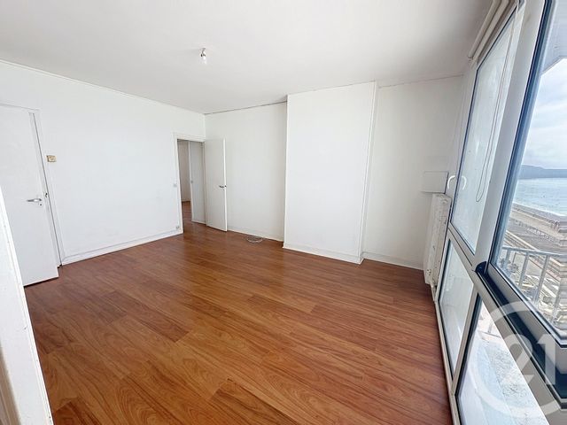 Appartement F2 à vendre - 3 pièces - 57.54 m2 - FECAMP - 76 - HAUTE-NORMANDIE - Century 21 Accore