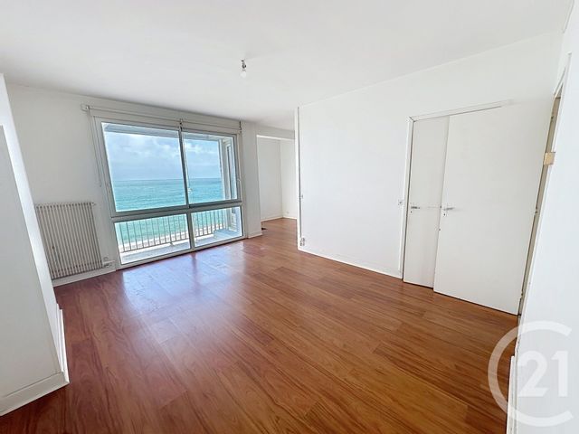Appartement F2 à vendre - 3 pièces - 57.54 m2 - FECAMP - 76 - HAUTE-NORMANDIE - Century 21 Accore