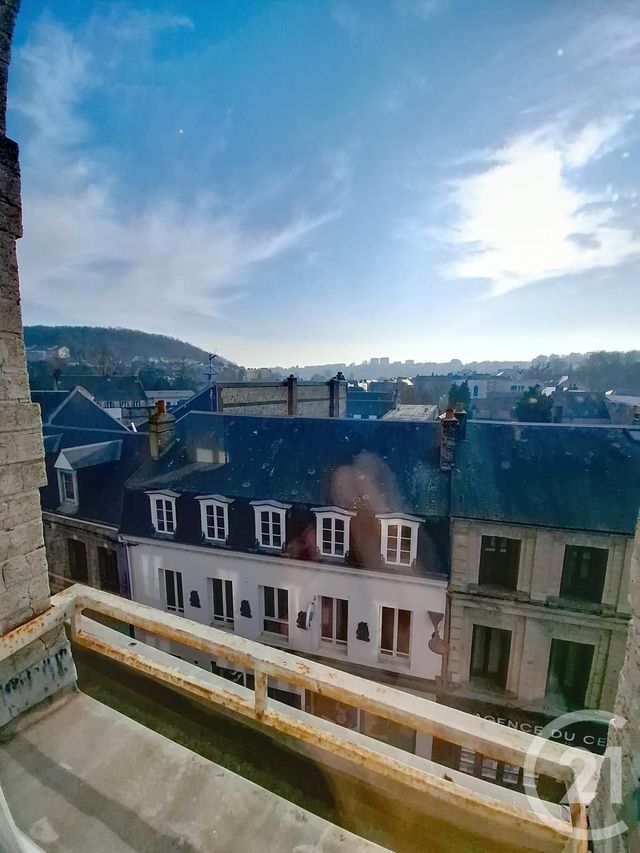 Appartement à louer - 2 pièces - 63.07 m2 - FECAMP - 76 - HAUTE-NORMANDIE - Century 21 Accore