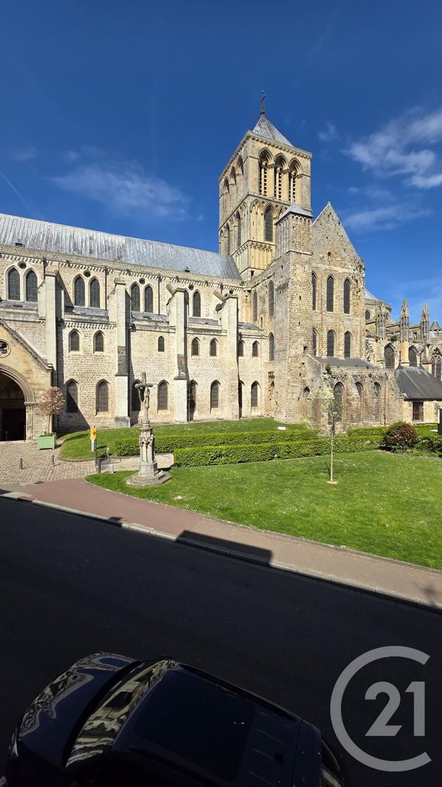 Appartement Studio à louer - 1 pièce - 22.19 m2 - FECAMP - 76 - HAUTE-NORMANDIE - Century 21 Accore