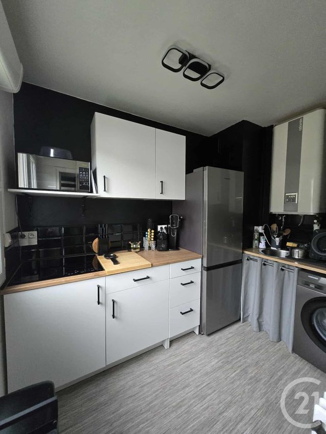 Appartement F1 à louer - 1 pièce - 27.86 m2 - FECAMP - 76 - HAUTE-NORMANDIE - Century 21 Accore