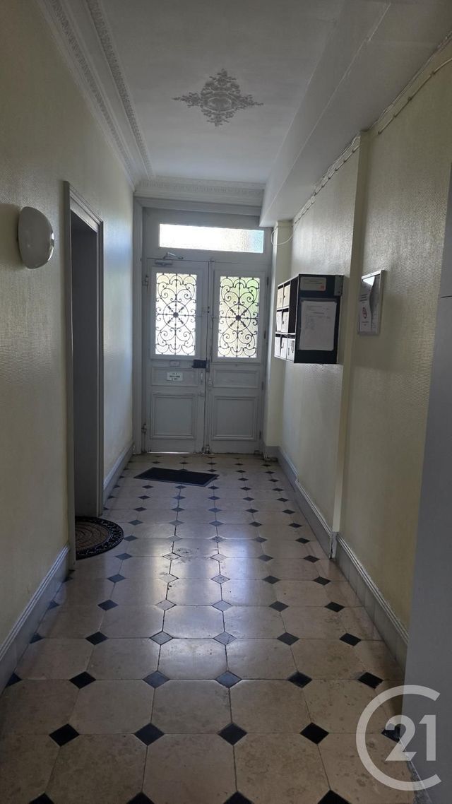 Appartement Studio à louer - 1 pièce - 35.45 m2 - FECAMP - 76 - HAUTE-NORMANDIE - Century 21 Accore
