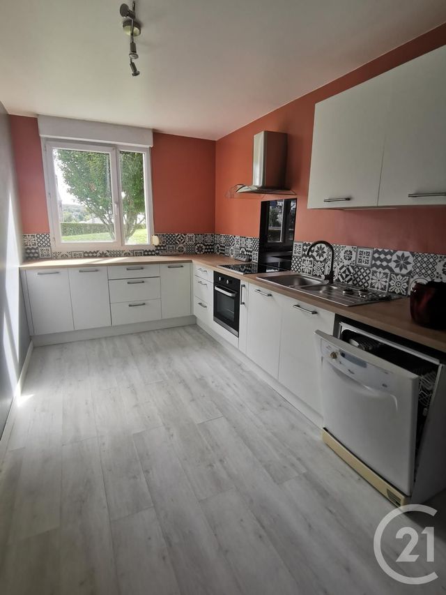 Appartement à louer - 4 pièces - 86.42 m2 - FECAMP - 76 - HAUTE-NORMANDIE - Century 21 Accore