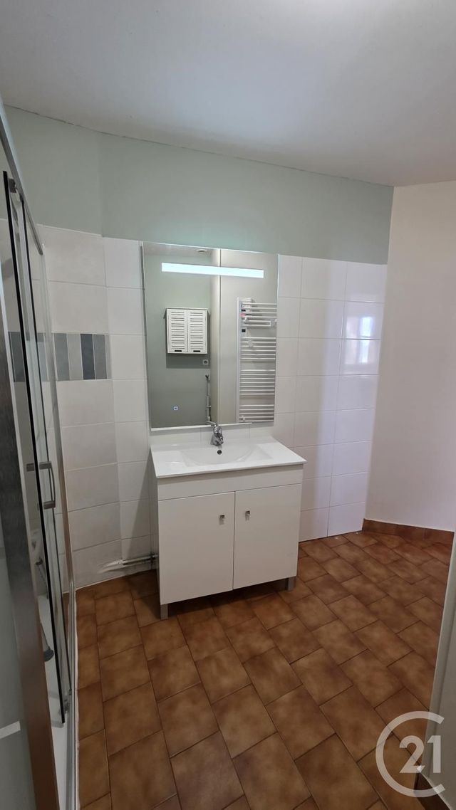 Appartement F2 à louer - 2 pièces - 46.5 m2 - YPORT - 76 - HAUTE-NORMANDIE - Century 21 Accore