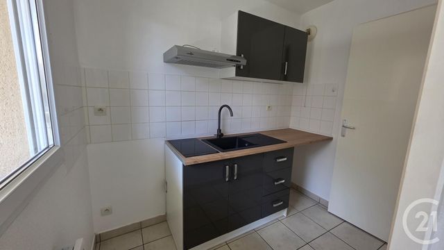 Appartement F2 à louer - 2 pièces - 47.92 m2 - FECAMP - 76 - HAUTE-NORMANDIE - Century 21 Accore