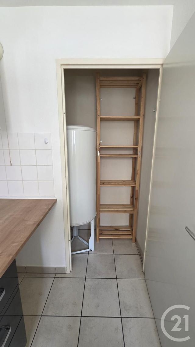 Appartement F2 à louer - 2 pièces - 47.92 m2 - FECAMP - 76 - HAUTE-NORMANDIE - Century 21 Accore