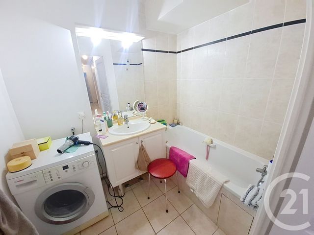 Appartement F3 à vendre - 3 pièces - 63.82 m2 - FECAMP - 76 - HAUTE-NORMANDIE - Century 21 Accore