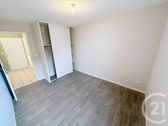 Appartement F2 bis à vendre - 2 pièces - 54.0 m2 - FECAMP - 76 - HAUTE-NORMANDIE - Century 21 Accore