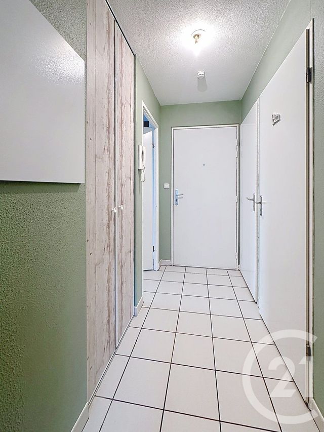 Appartement F2 bis à vendre - 2 pièces - 54.0 m2 - FECAMP - 76 - HAUTE-NORMANDIE - Century 21 Accore