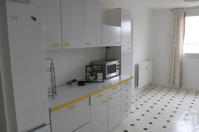 Appartement F3 bis à louer - 3 pièces - 79.58 m2 - FECAMP - 76 - HAUTE-NORMANDIE - Century 21 Accore