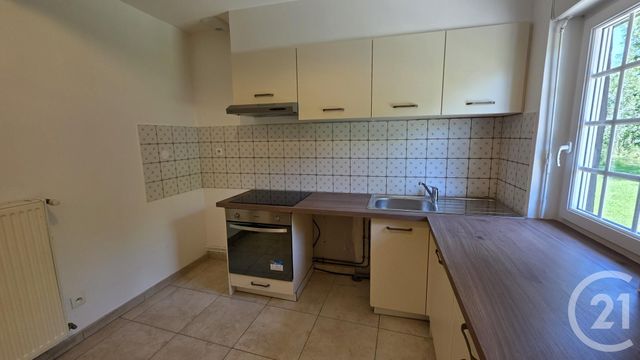 maison à louer - 3 pièces - 110.1 m2 - YPREVILLE BIVILLE - 76 - HAUTE-NORMANDIE - Century 21 Accore