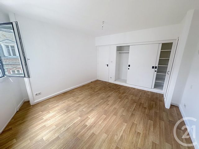 Appartement F4 à vendre - 5 pièces - 116.0 m2 - FECAMP - 76 - HAUTE-NORMANDIE - Century 21 Accore
