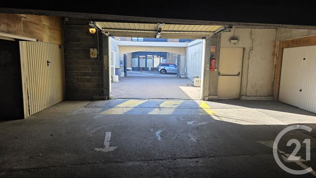 parking à louer - 12.0 m2 - FECAMP - 76 - HAUTE-NORMANDIE - Century 21 Accore