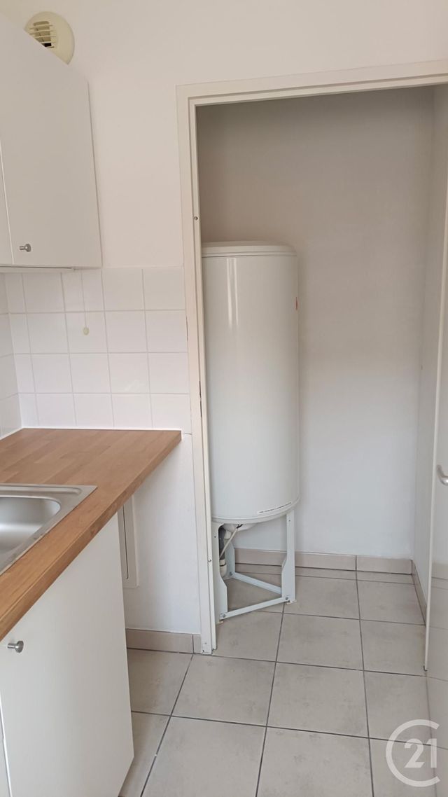 Appartement F2 à louer - 2 pièces - 48.0 m2 - FECAMP - 76 - HAUTE-NORMANDIE - Century 21 Accore