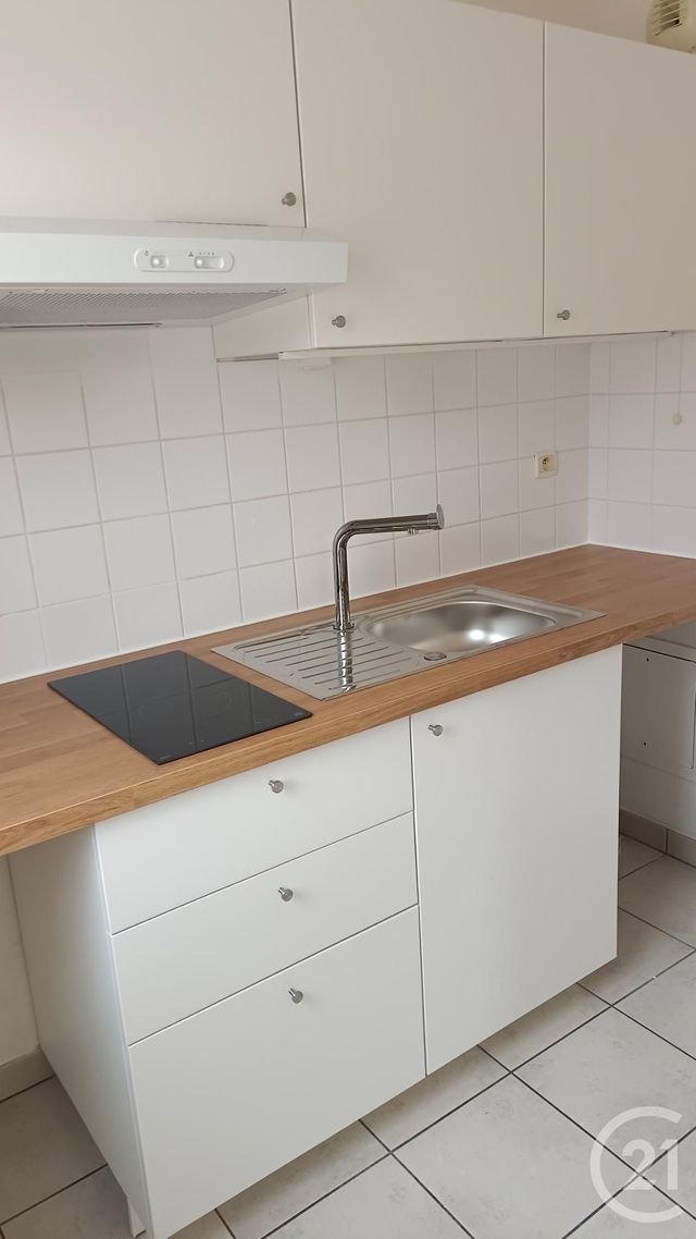 Appartement F2 à louer - 2 pièces - 48.0 m2 - FECAMP - 76 - HAUTE-NORMANDIE - Century 21 Accore