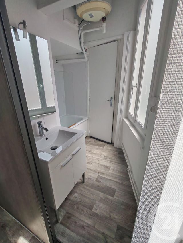Appartement Studio à louer - 1 pièce - 19.51 m2 - FECAMP - 76 - HAUTE-NORMANDIE - Century 21 Accore