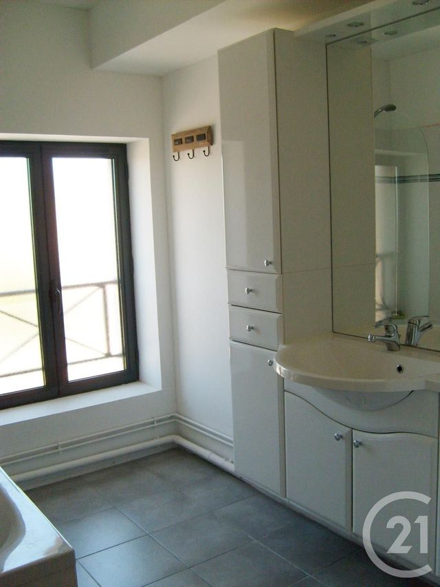 Appartement à louer - 4 pièces - 102.48 m2 - FECAMP - 76 - HAUTE-NORMANDIE - Century 21 Accore