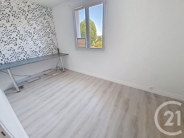 Appartement F3 à vendre - 3 pièces - 66.48 m2 - FECAMP - 76 - HAUTE-NORMANDIE - Century 21 Accore