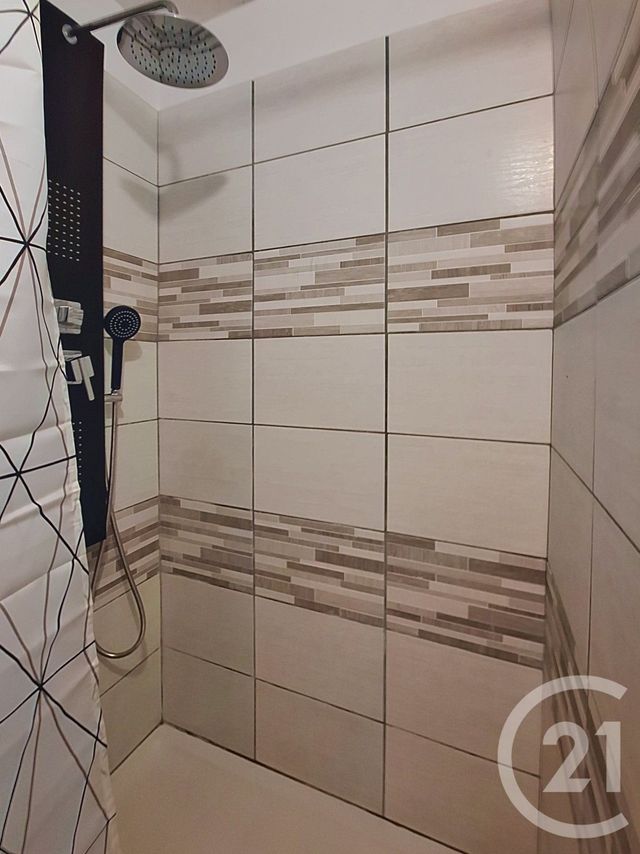 Appartement F3 à vendre - 3 pièces - 66.48 m2 - FECAMP - 76 - HAUTE-NORMANDIE - Century 21 Accore