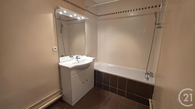 Appartement F2 à louer - 2 pièces - 48.87 m2 - FECAMP - 76 - HAUTE-NORMANDIE - Century 21 Accore