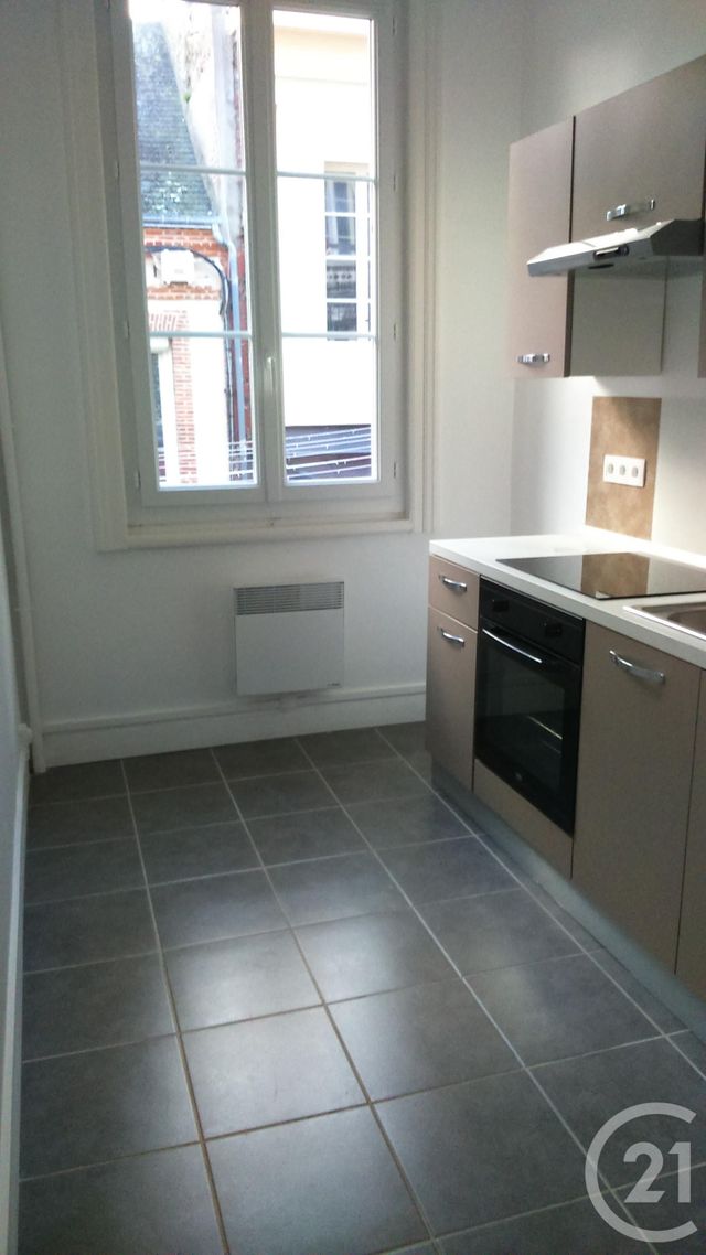 Appartement à louer - 2 pièces - 48.4 m2 - FECAMP - 76 - HAUTE-NORMANDIE - Century 21 Accore