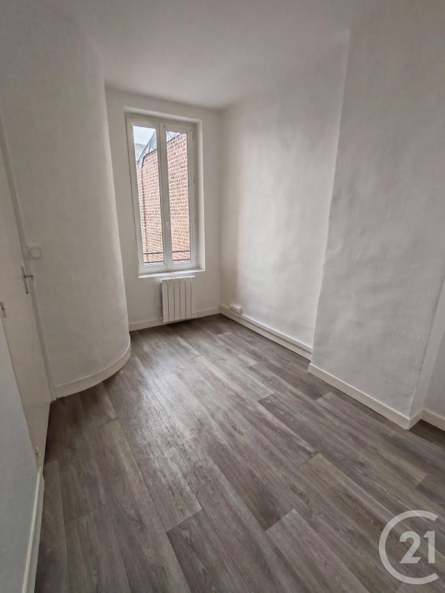 Appartement F2 à louer - 2 pièces - 59.7 m2 - FECAMP - 76 - HAUTE-NORMANDIE - Century 21 Accore