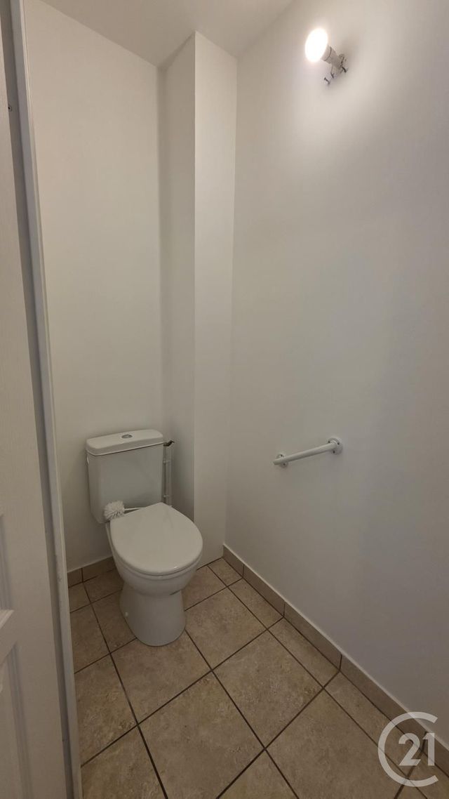 Appartement à louer - 2 pièces - 47.82 m2 - FECAMP - 76 - HAUTE-NORMANDIE - Century 21 Accore