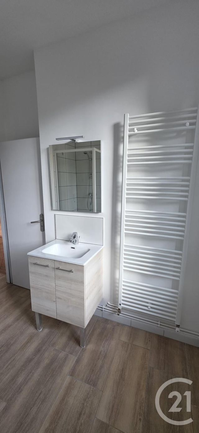 Appartement F4 à louer - 4 pièces - 80.91 m2 - FECAMP - 76 - HAUTE-NORMANDIE - Century 21 Accore