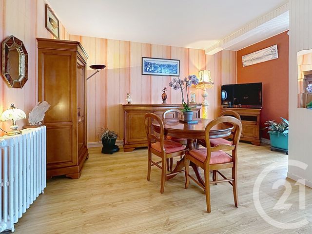Appartement F3 à vendre - 3 pièces - 70.8 m2 - FECAMP - 76 - HAUTE-NORMANDIE - Century 21 Accore