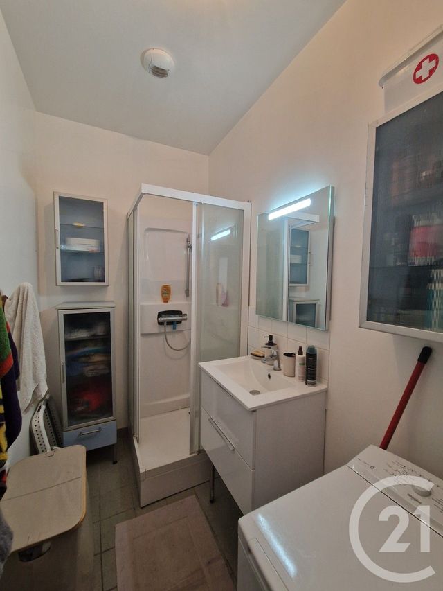 Appartement à louer - 3 pièces - 48.45 m2 - FECAMP - 76 - HAUTE-NORMANDIE - Century 21 Accore